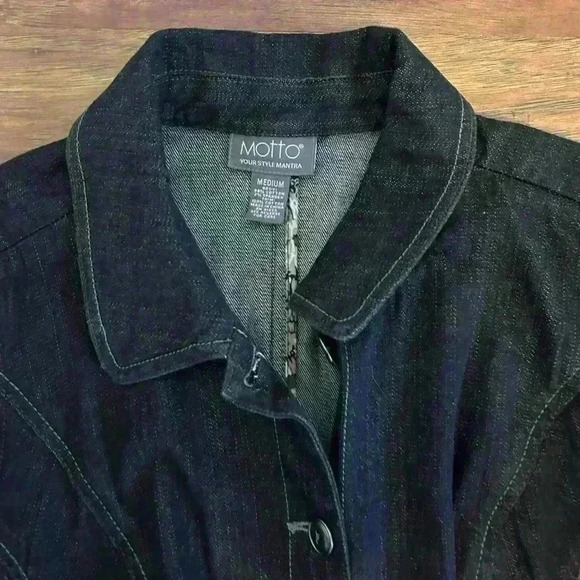 Motto Dark Wash Jean Jacket Women’s Size Buttons Comfy - Picture 2 of 6